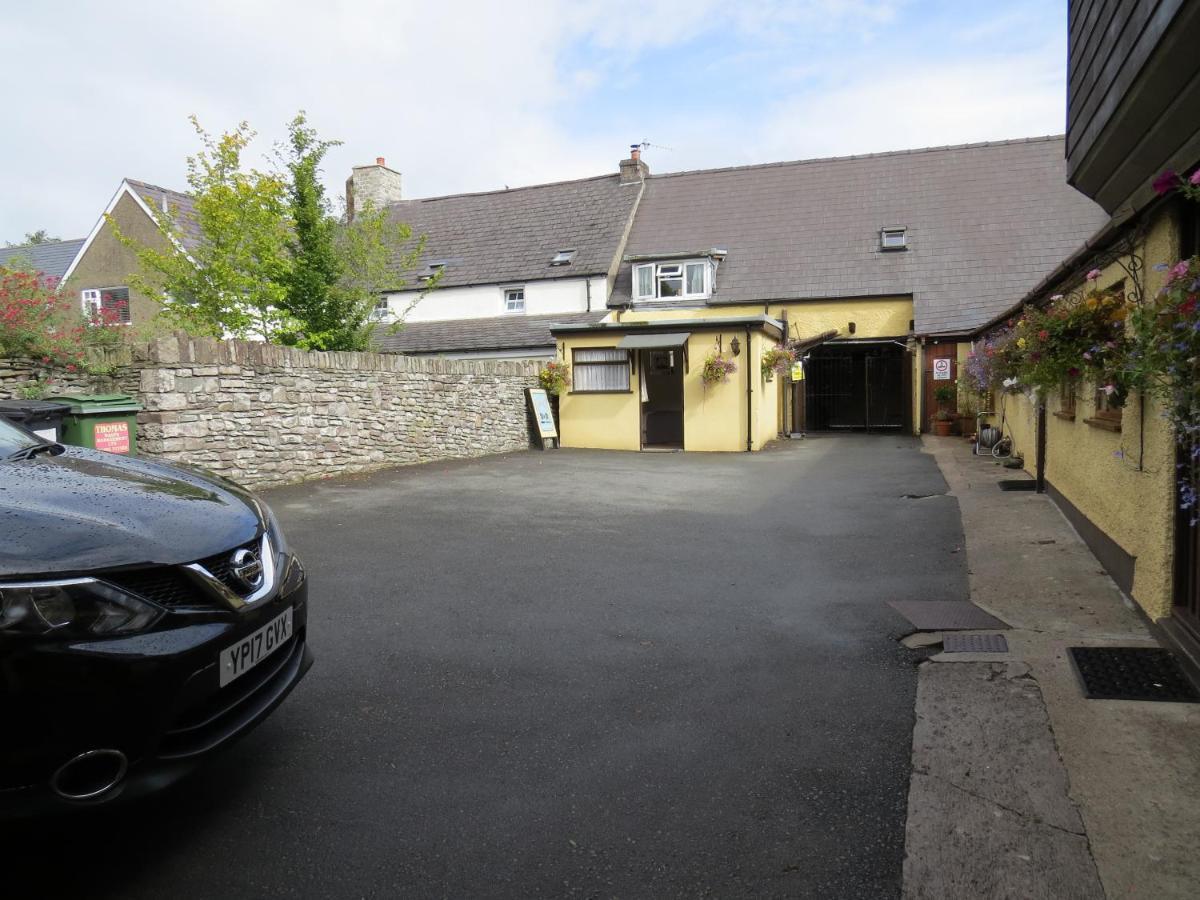 Borderers Inn Brecon Dış mekan fotoğraf